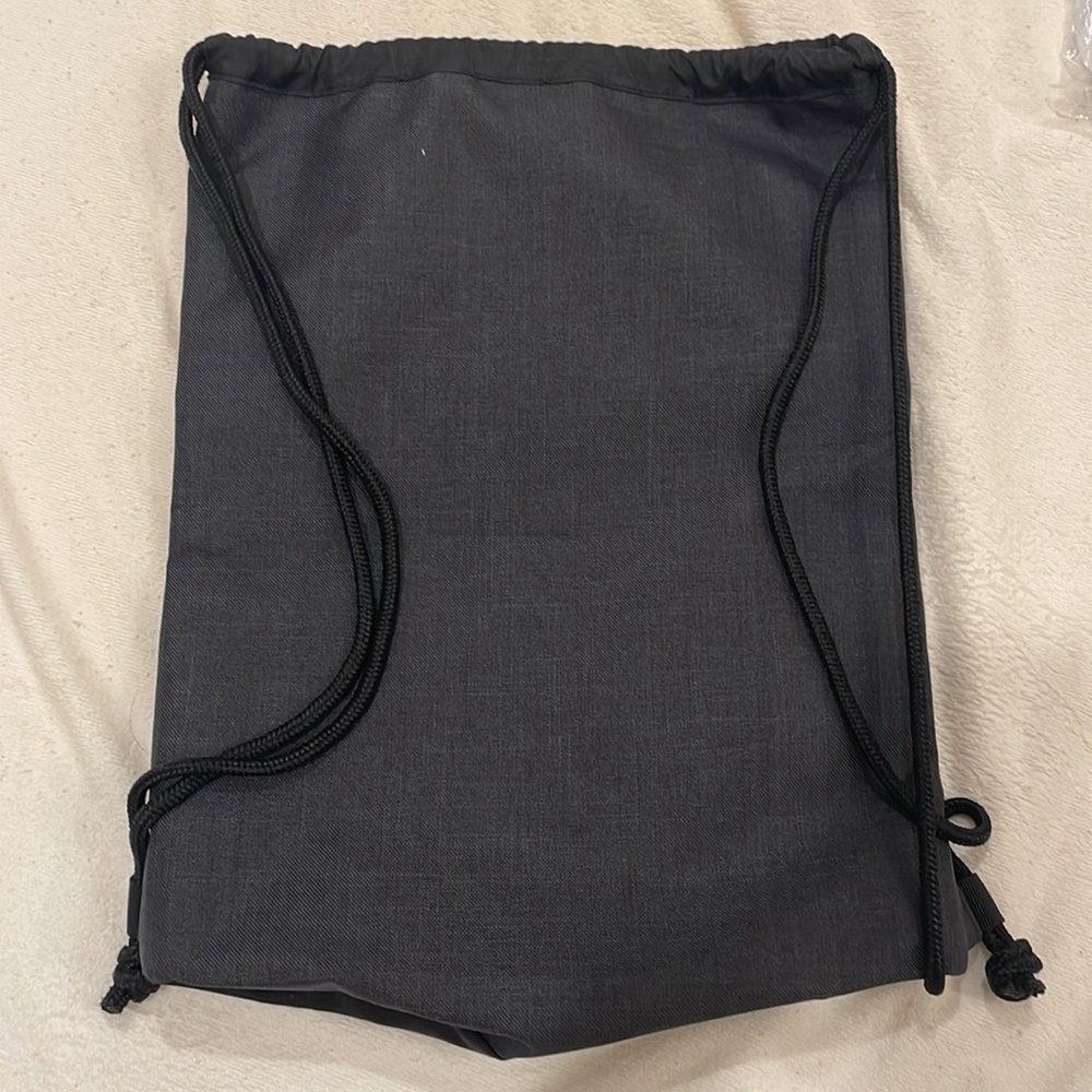 TaylorMade Drawstring Bag - Picture 2 of 2